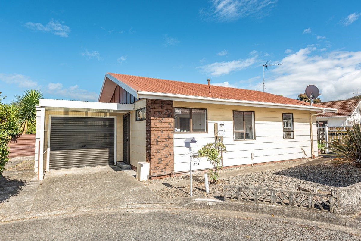 95A Heads Road, Gonville, Whanganui - Carousel 1