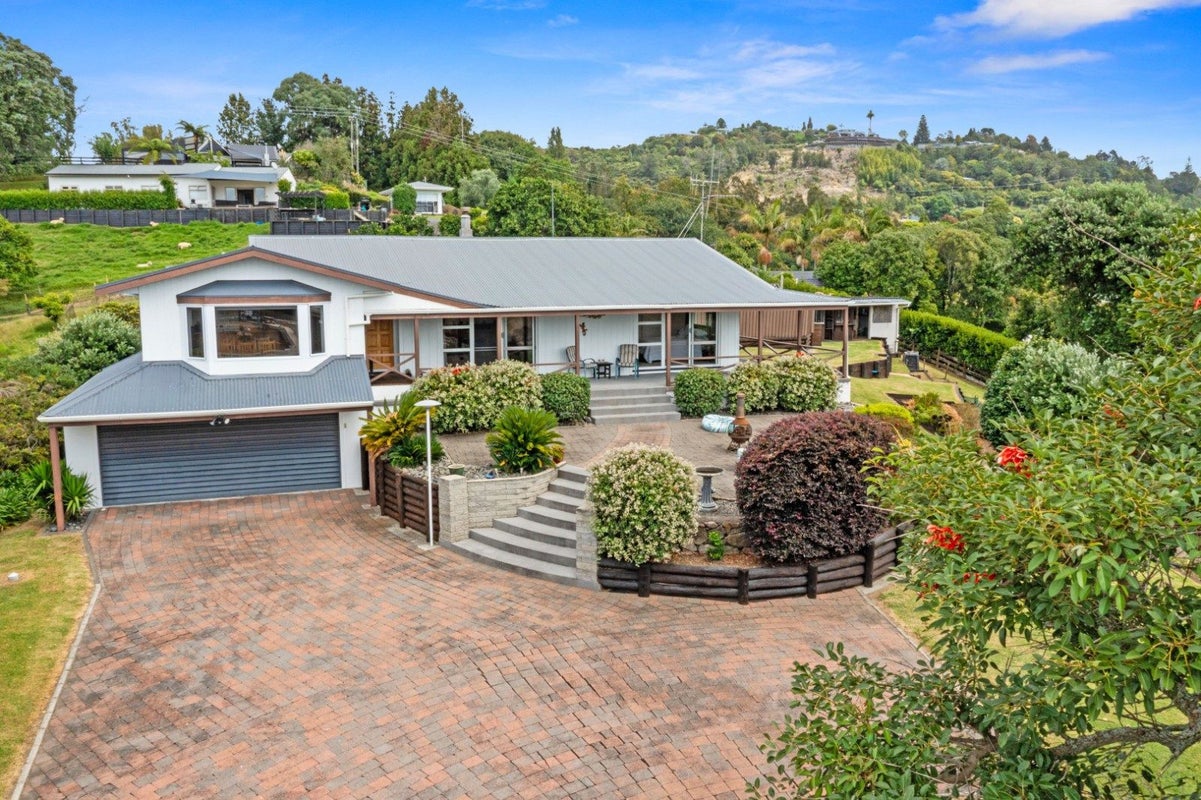 64 Minden Road, Minden, Tauranga - Carousel 1