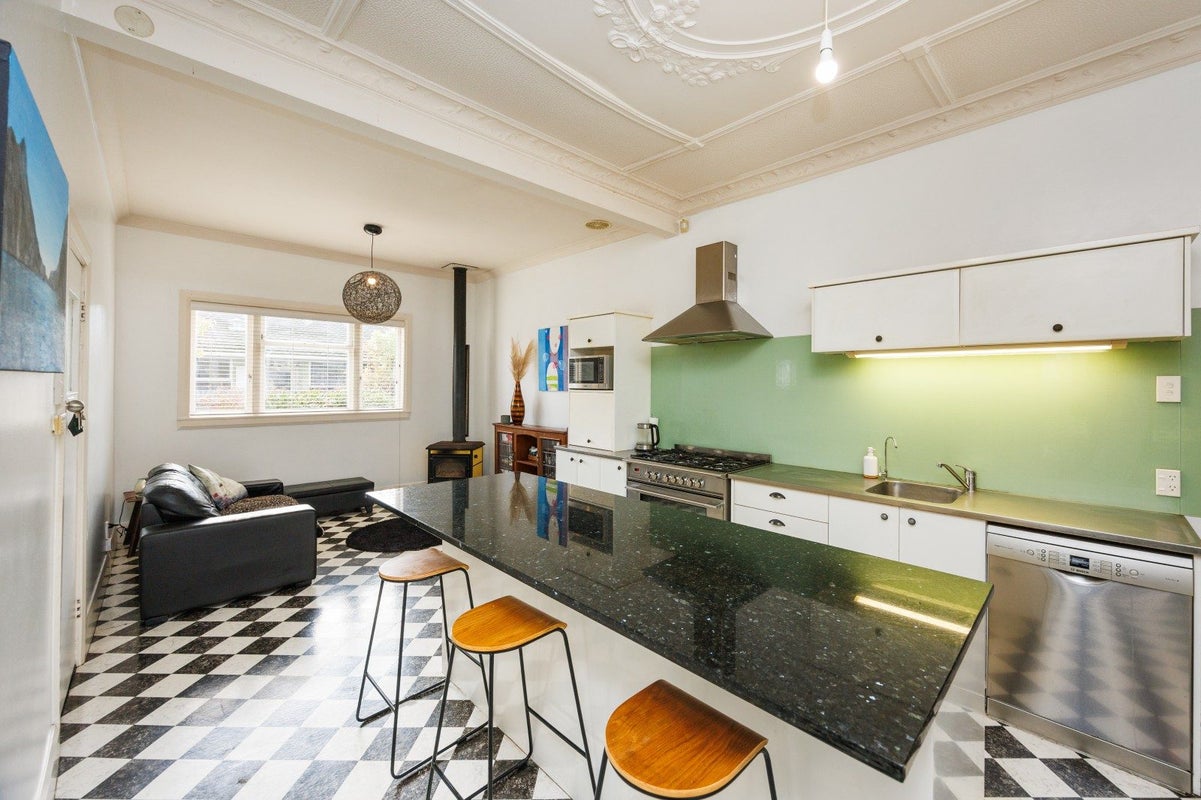 292 Ruahine Street, Terrace End, Palmerston North - Carousel 2