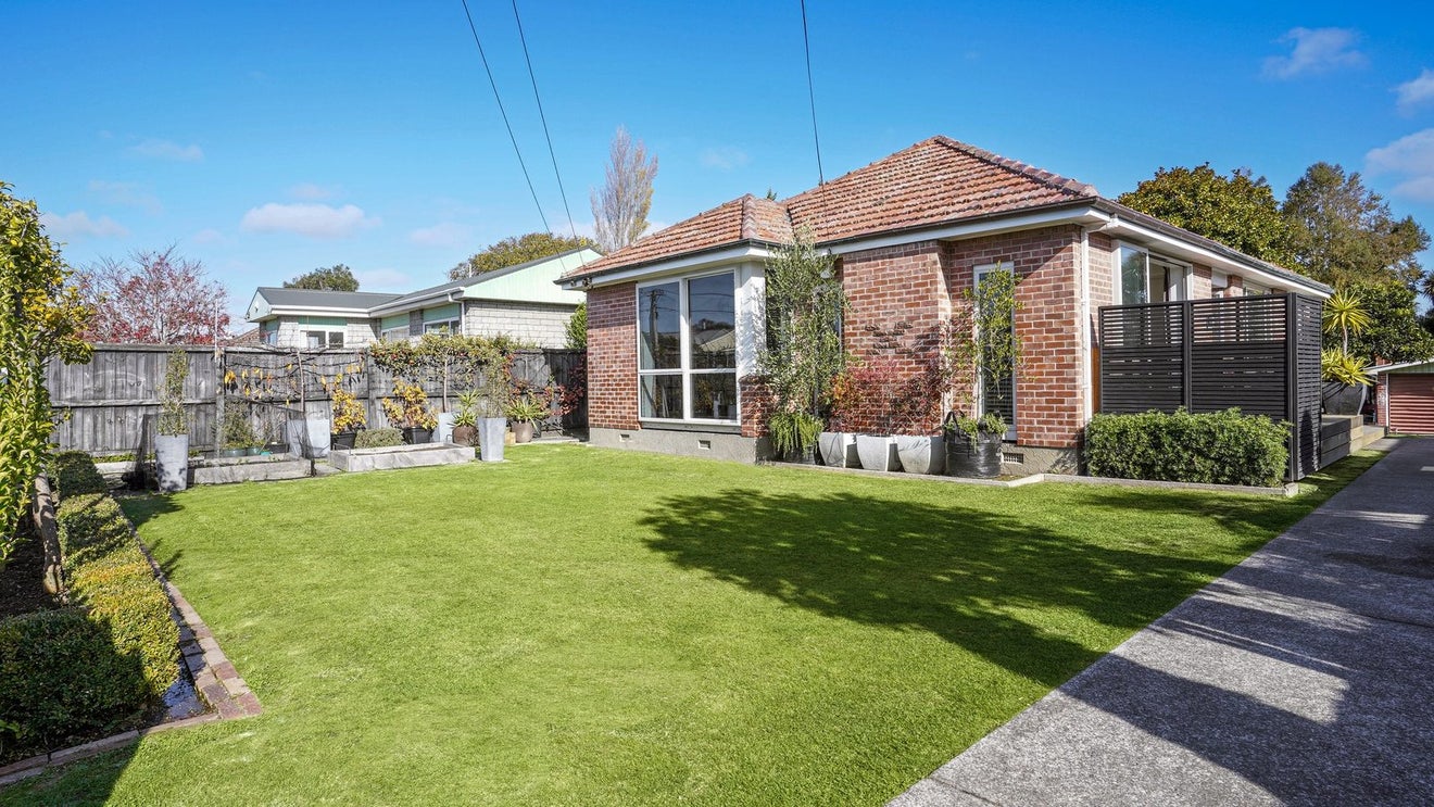 339 Hills Road, Mairehau, Christchurch - Carousel 1