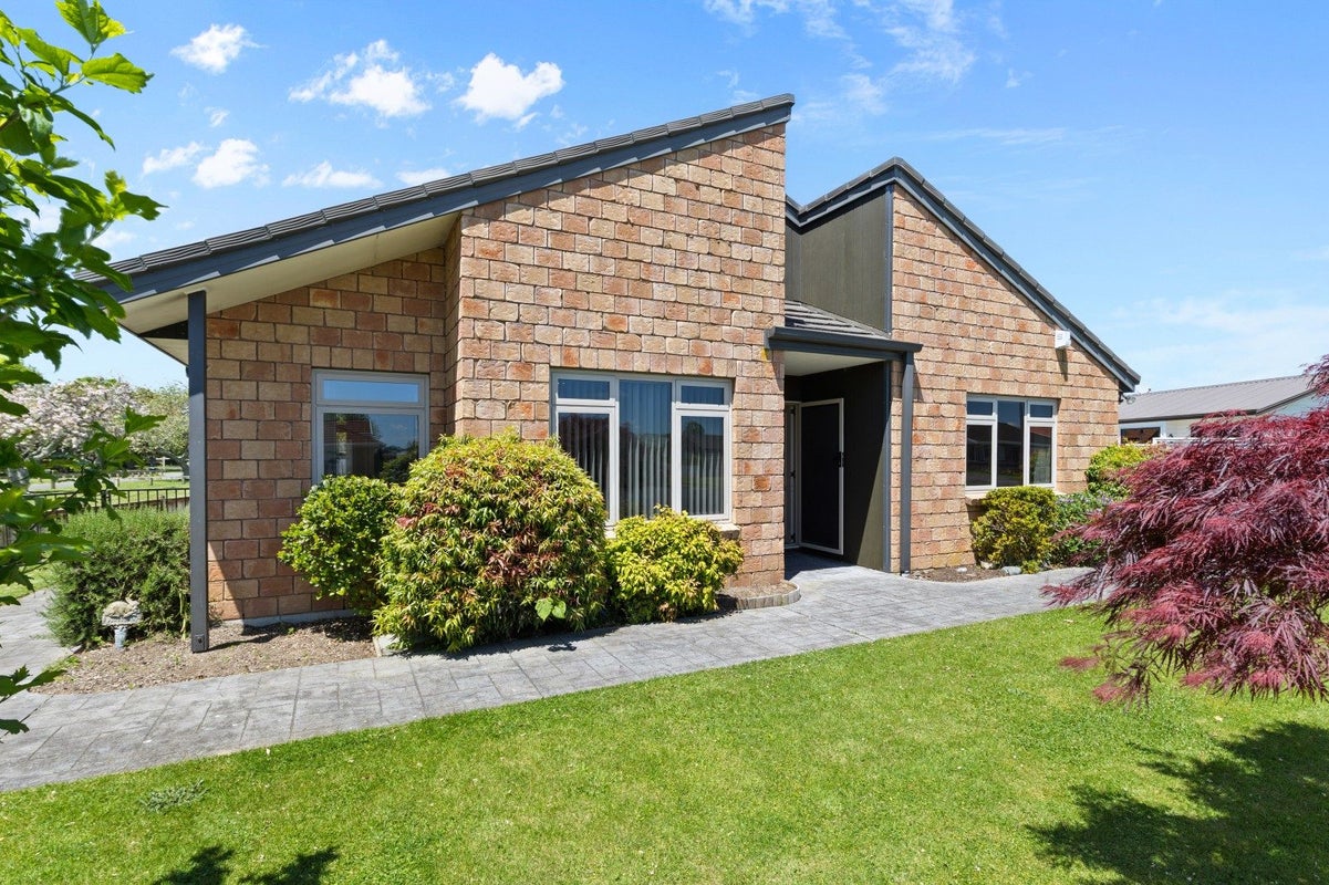 27 Karaka Street, Matamata, Matamata - Carousel 1
