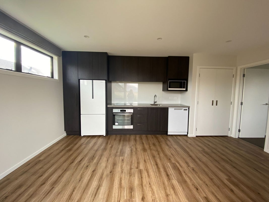 69 Jack Hanley Drive, Jacks Point, Queenstown - Carousel 1