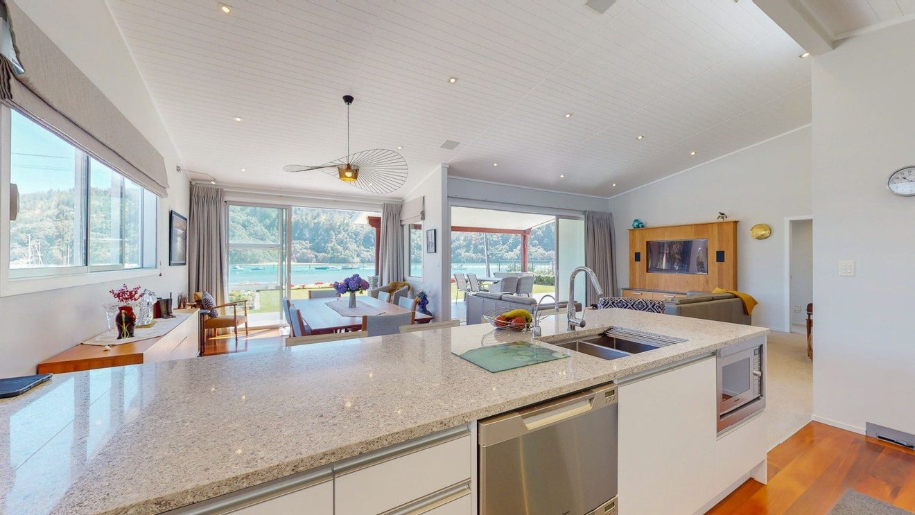 207A Beach Road, Whangamata, Whangamata - Carousel 2