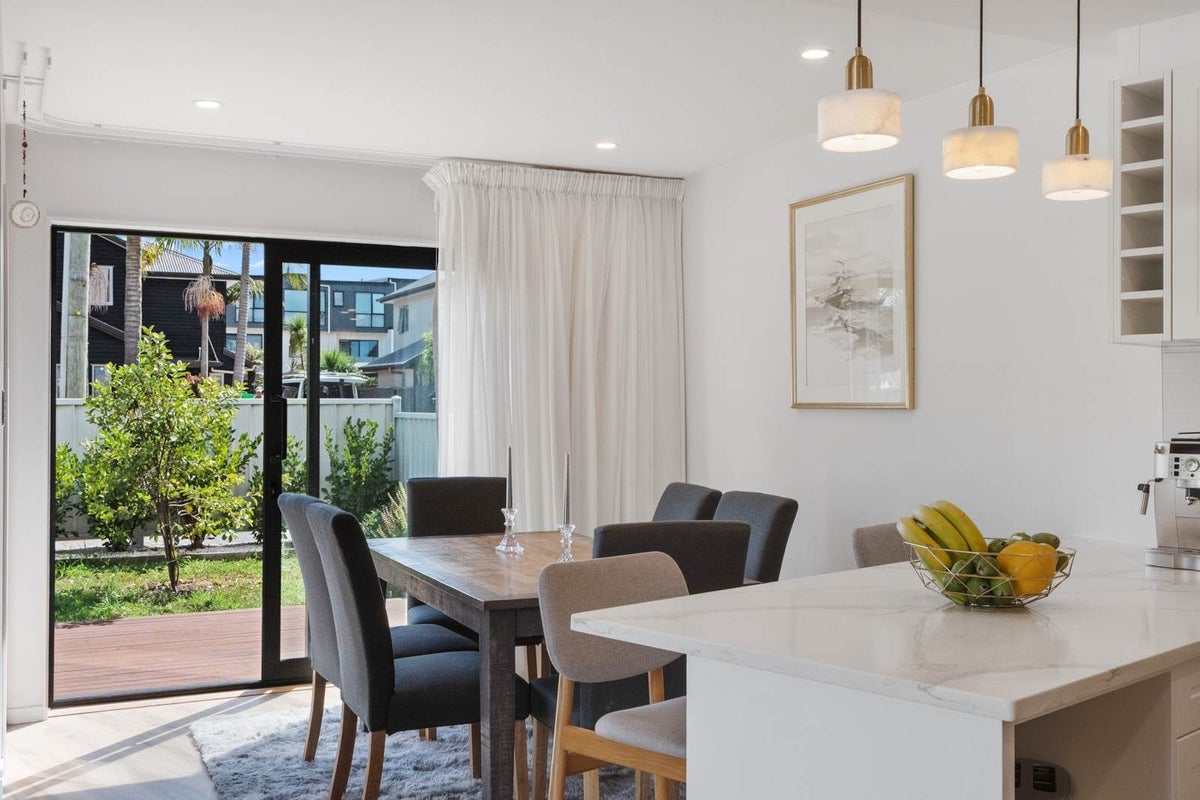 90A Kings Road, Panmure, Auckland - Carousel 2