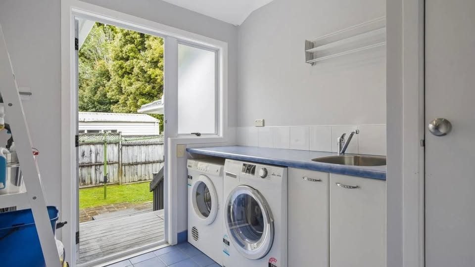 4 Cotton Place, Opaheke, Papakura - Carousel 13
