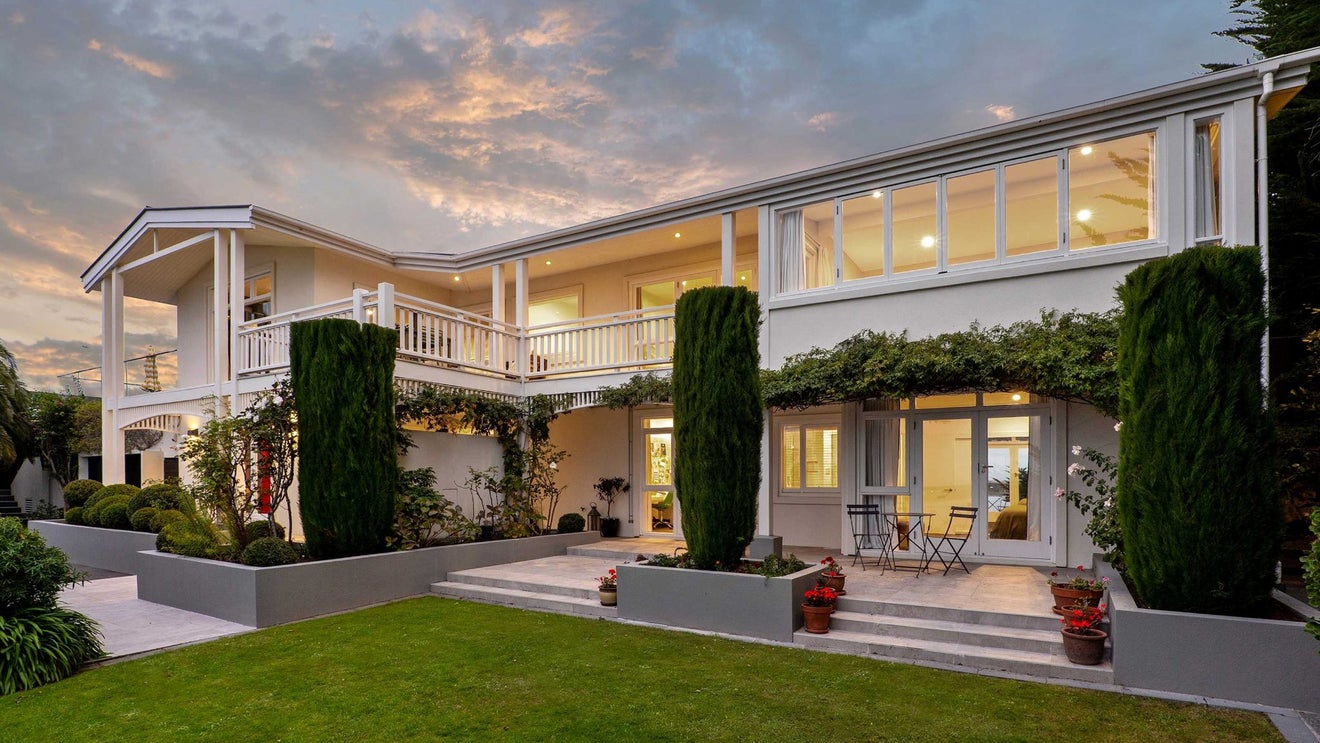 23A Balmoral Lane, Redcliffs, Christchurch - Carousel 1