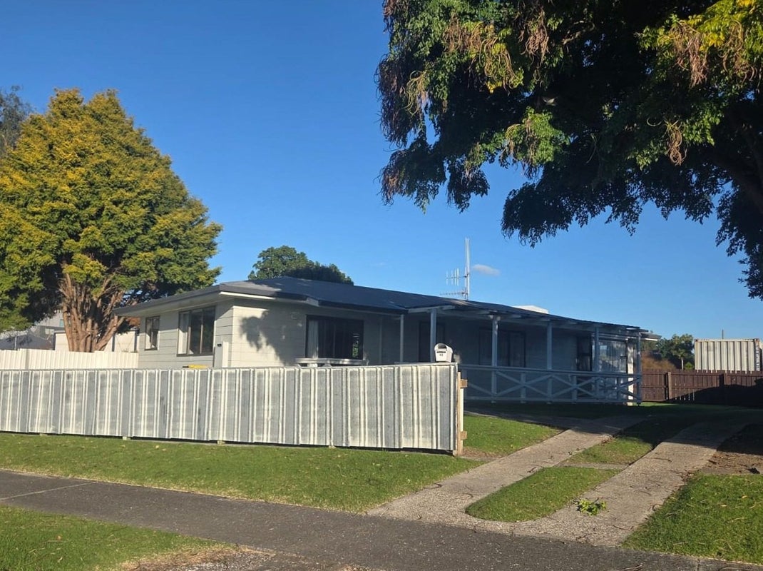 40 Lagoon Place, Poike, Tauranga - Carousel 1