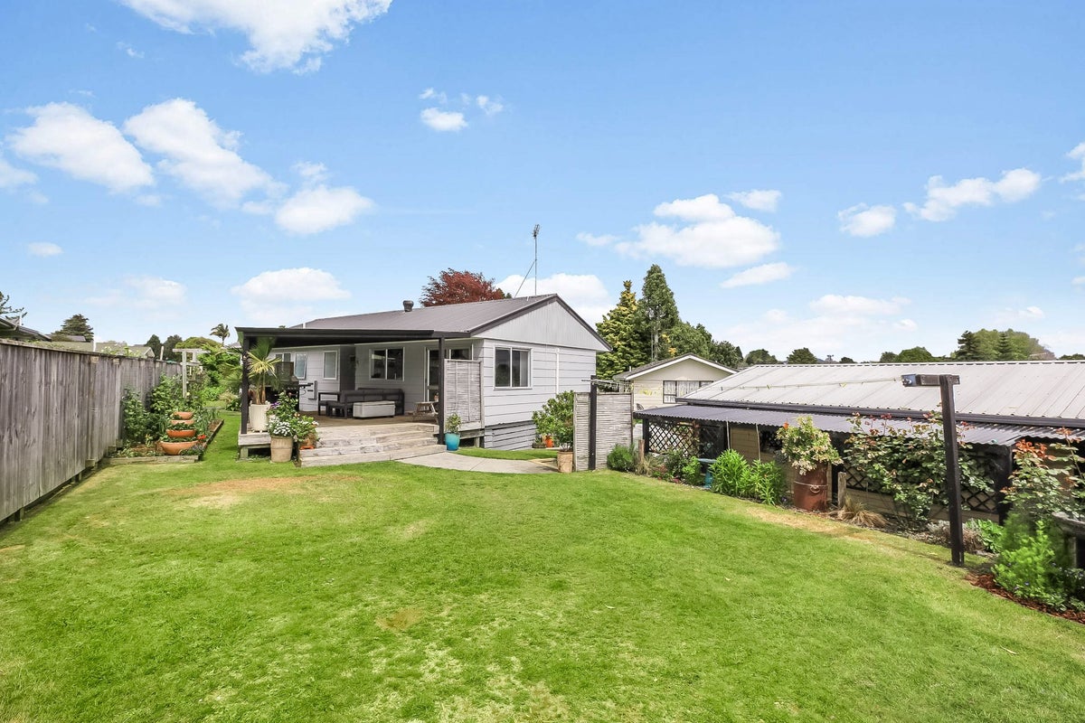 32 Bryce Street, Kihikihi, Te Awamutu - Carousel 2