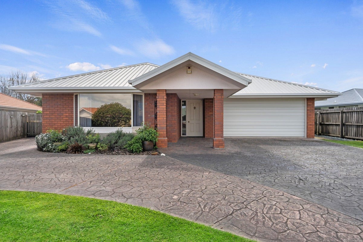 4 Rosaline Frank Street, Stoke, Nelson, Nelson / Tasman - Carousel 1