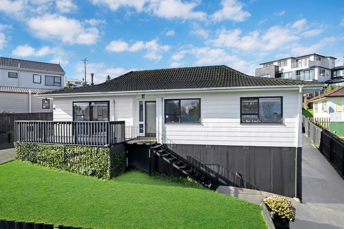 4 Glenmary Place, Papatoetoe, Manukau City, Auckland - Carousel 1