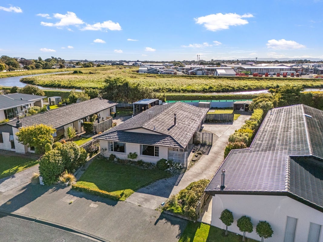 96 Gladstone Terrace, Gladstone, Invercargill - Carousel 2
