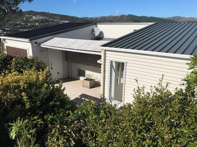 10 Buxton Avenue, Karori, Wellington - Carousel 1