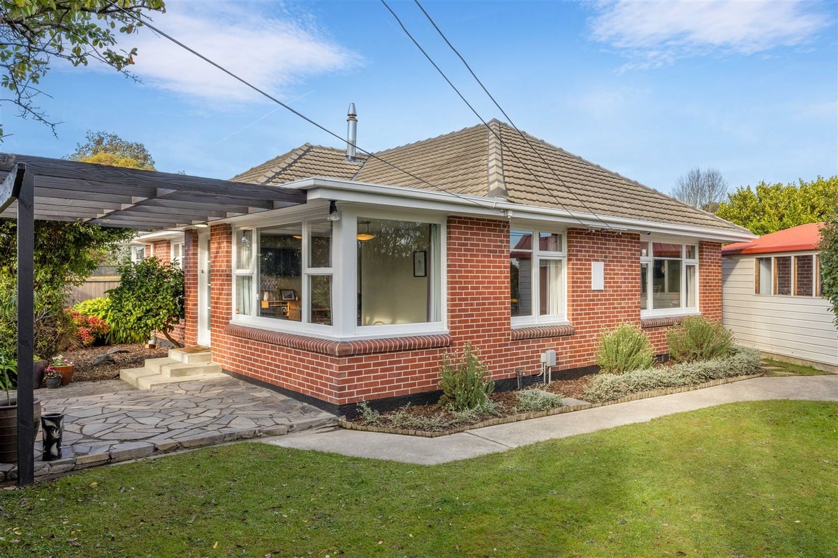 15 Mahars Road, Mairehau, Christchurch - Carousel 1