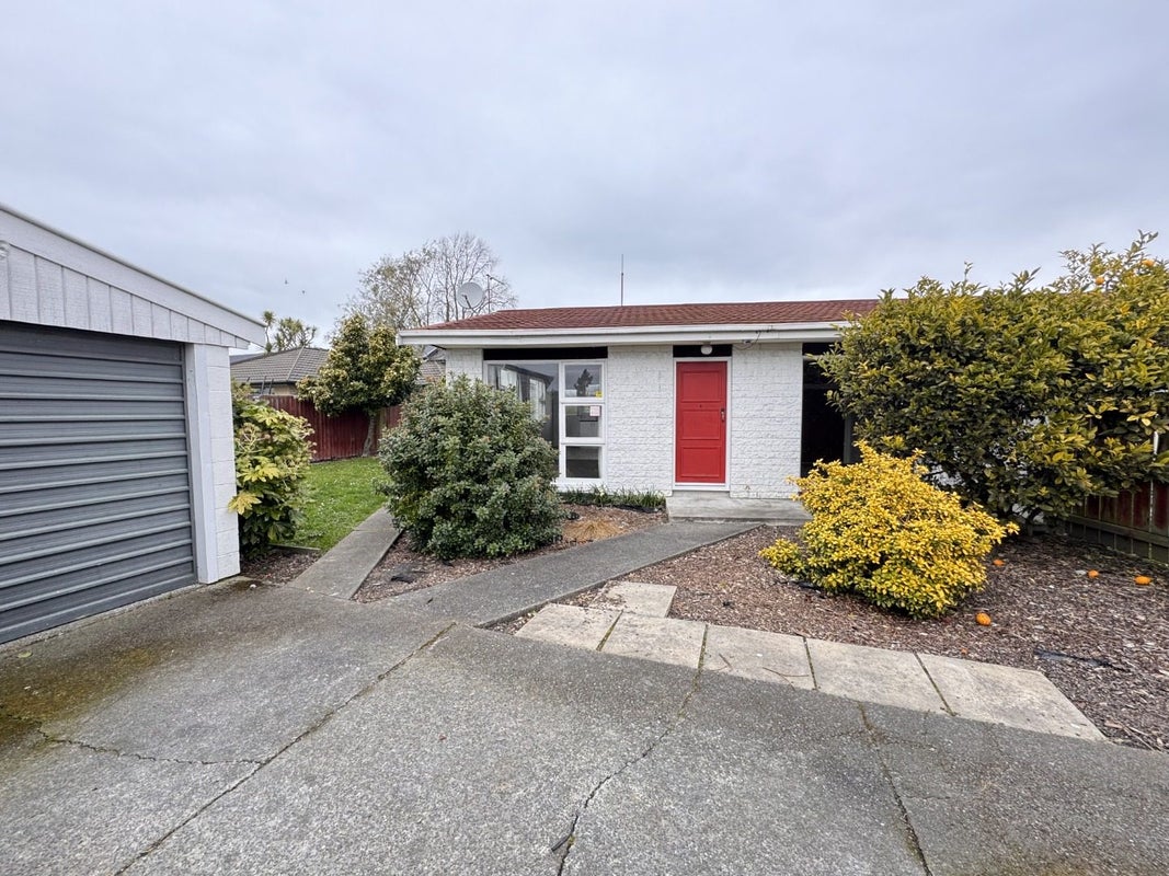 4/598 Barbadoes Street, Edgeware, Christchurch - Carousel 1