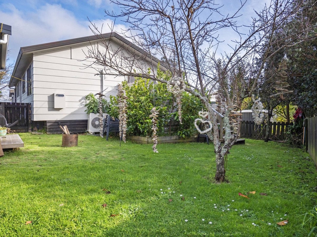 33 Ohauiti Road, Hairini, Tauranga - Carousel 11