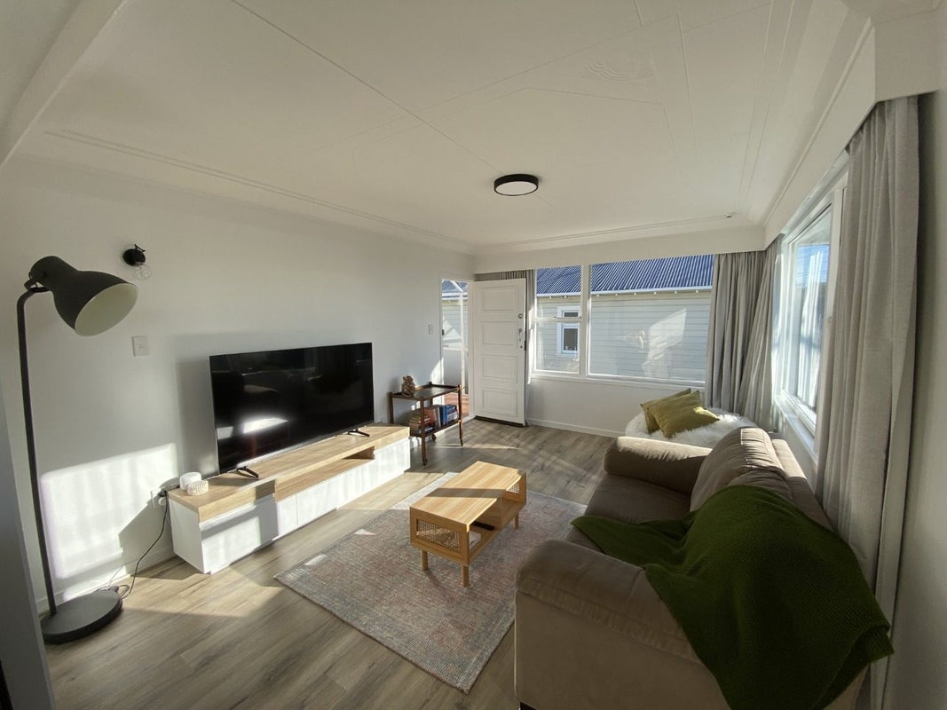 4A Stansfield Street, Kenmure, Dunedin - Carousel 1