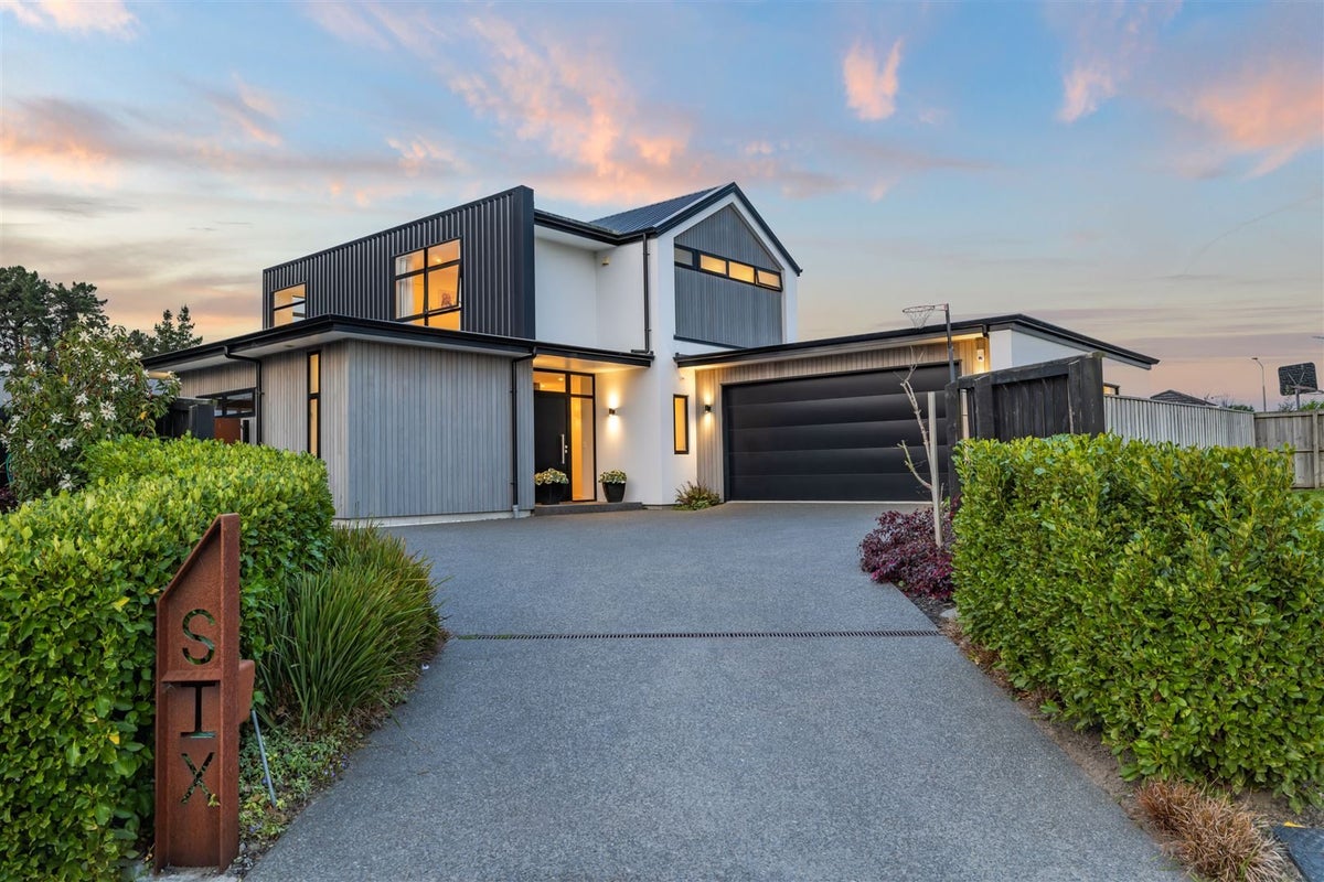 6 O'Rourke Place, Casebrook, Christchurch - Carousel 1