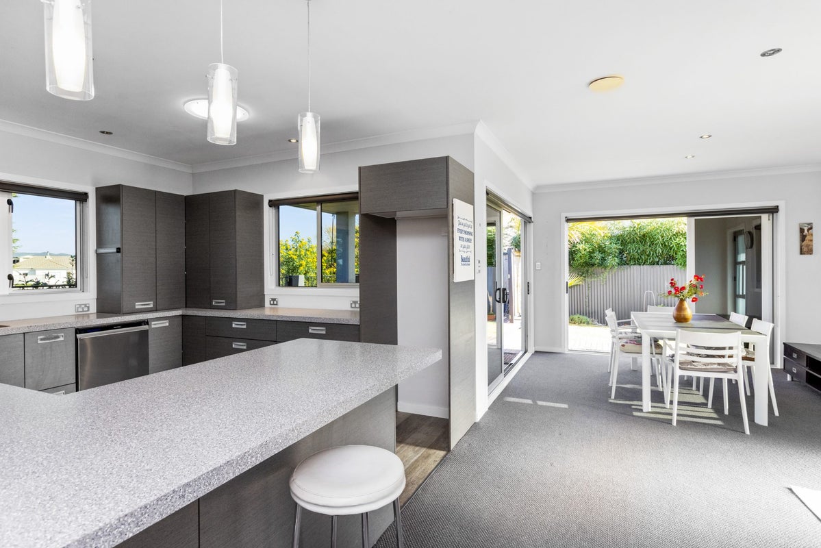 46A Logan Avenue, Marewa, Napier - Carousel 1