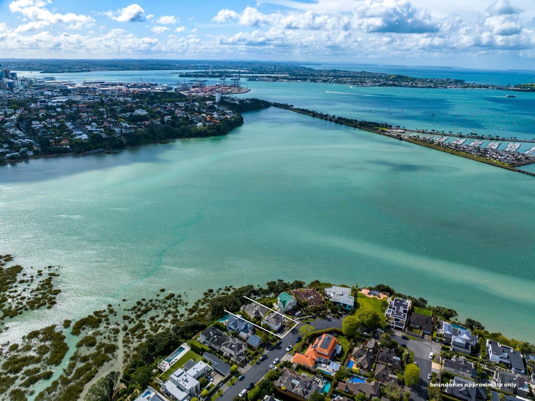 27A Burwood Crescent, Remuera, Auckland - Carousel 1