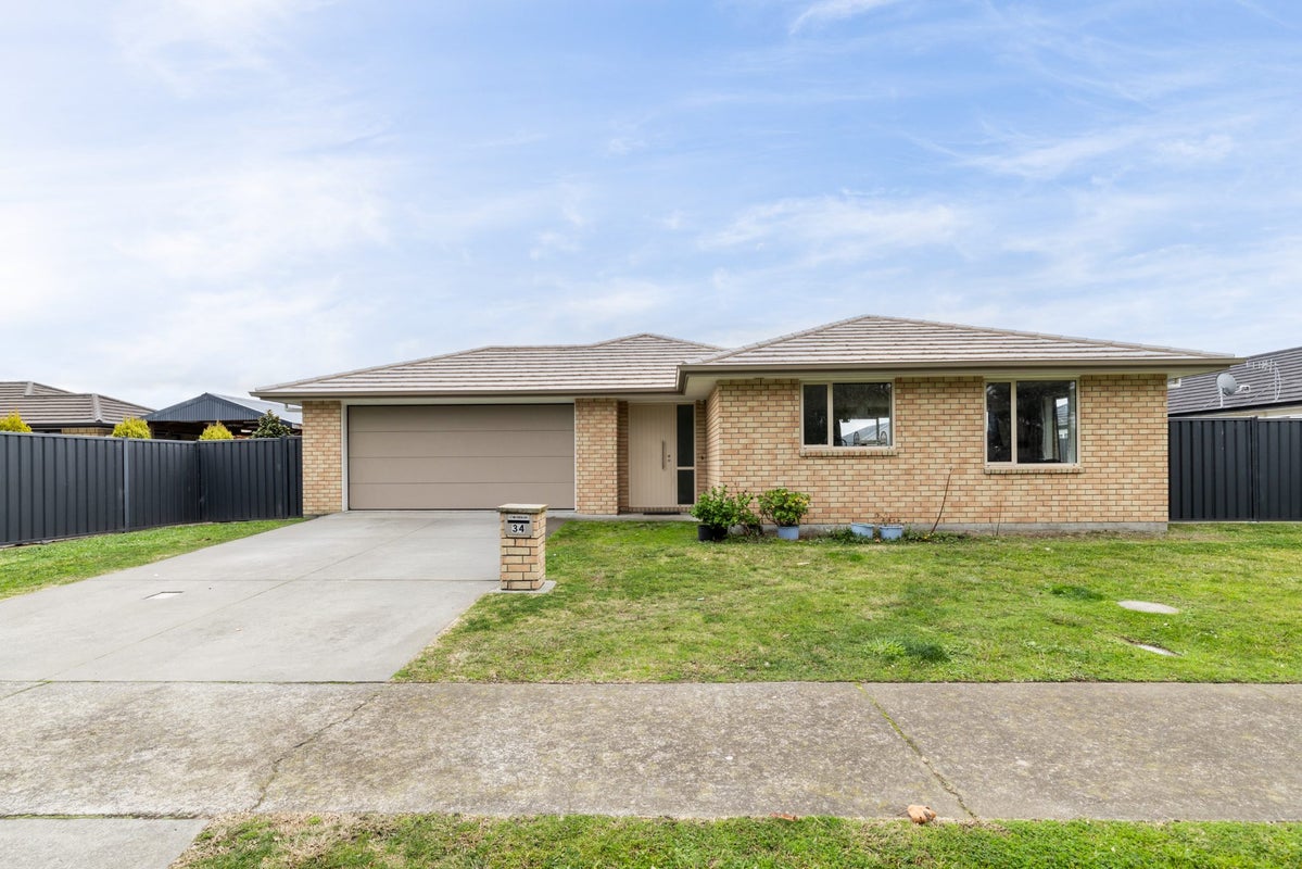 34 Kirkwood Road, Flaxmere, Hastings - Carousel 1