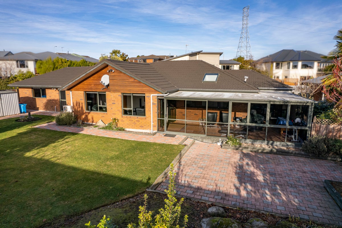 60 Temple Crescent, Gleniti, Timaru - Carousel 1