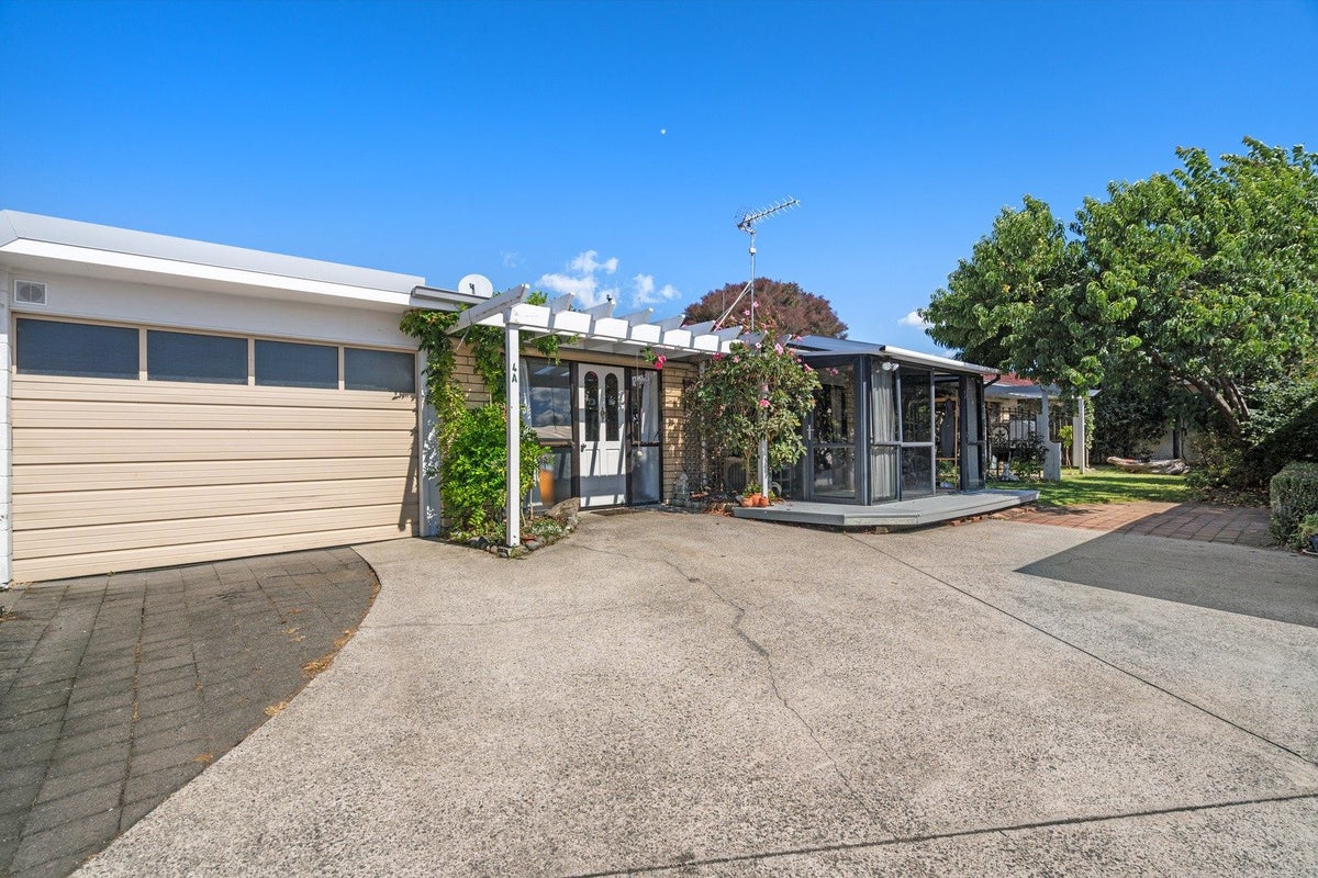 4A Oropi Road, Greerton, Tauranga - Carousel 1