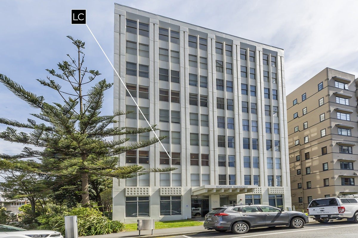 2A/123 Molesworth Street, Thorndon, Wellington - Carousel 1