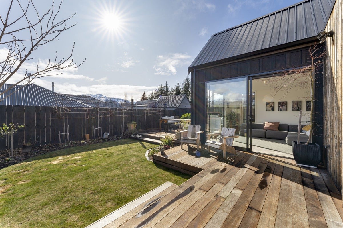21 Dewar Street, Lake Hayes, Queenstown - Carousel 2