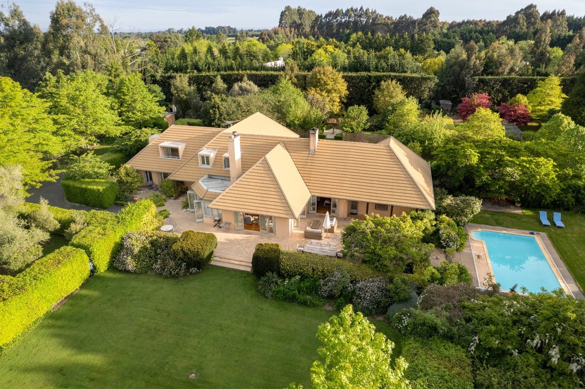 11 Genesis Drive, Christchurch - Carousel 2