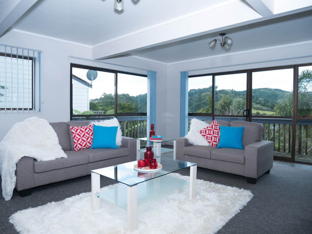 7 Boeing Road, Onerahi, Whangarei - Carousel 1