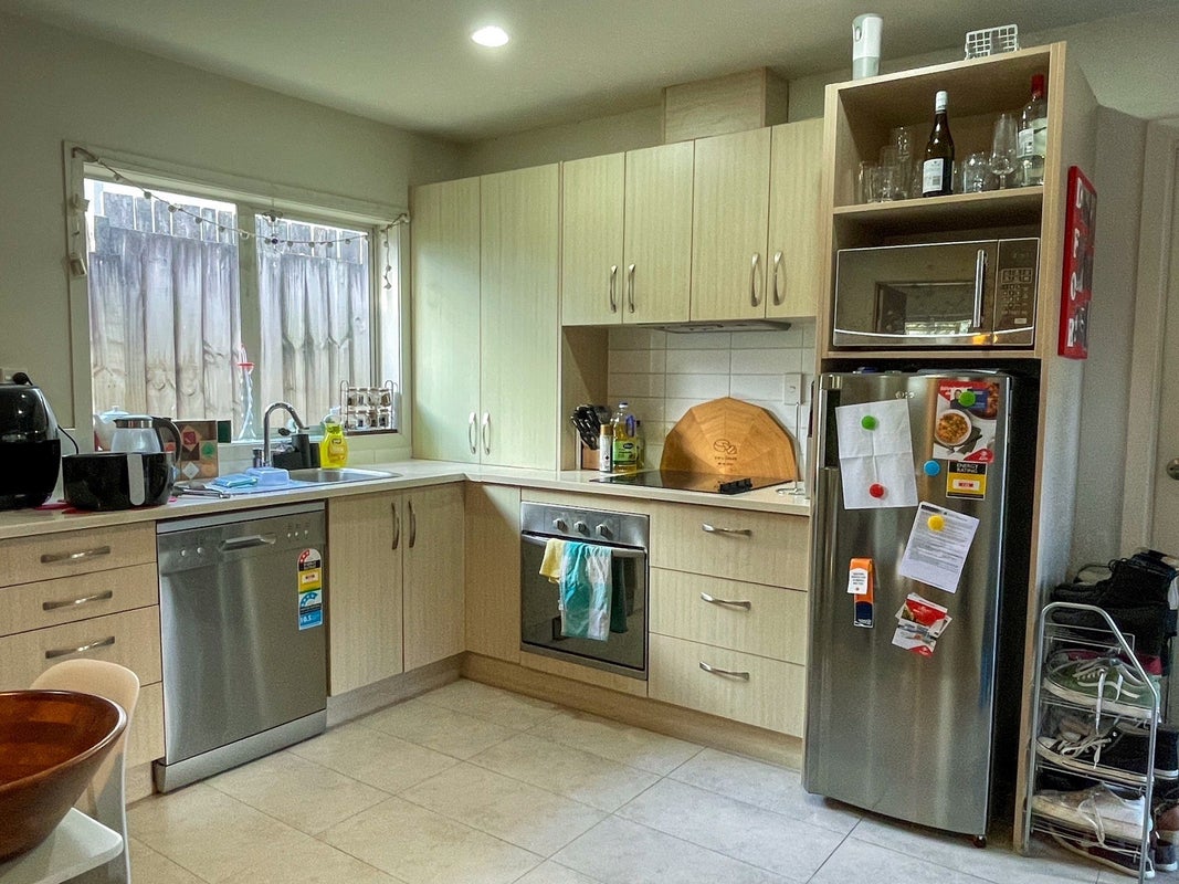 32 Rata Street, New Lynn, Auckland - Carousel 2