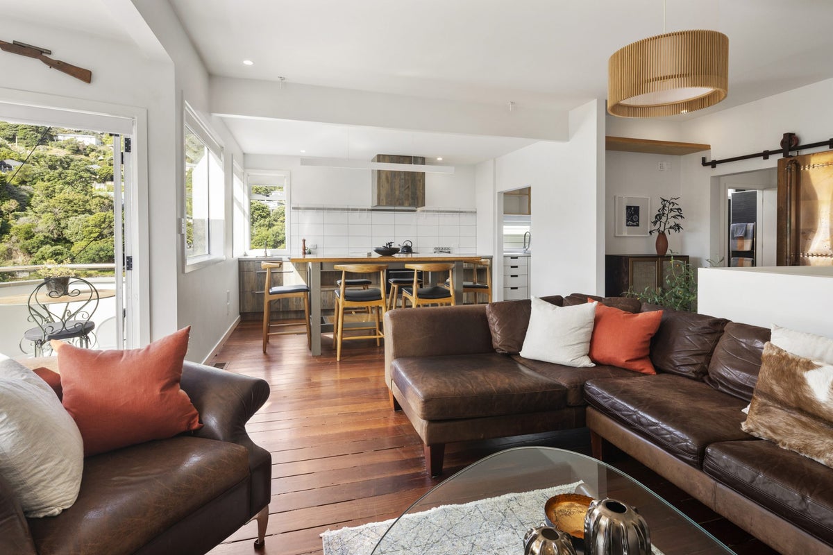 26 Jackson Street, Island Bay, Wellington - Carousel 2