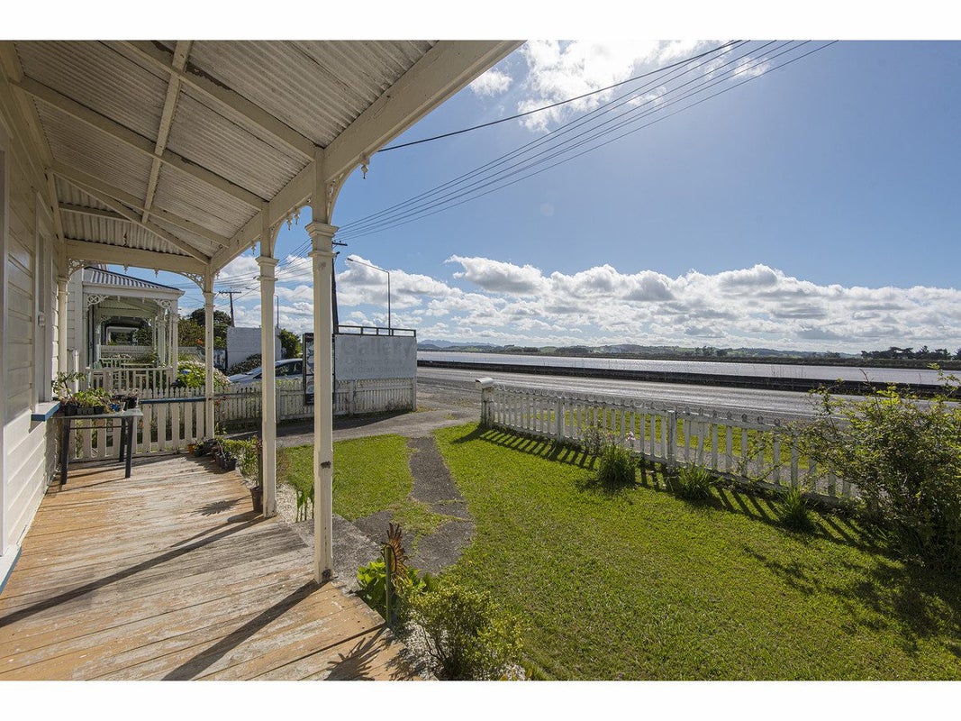 15 River Road, Dargaville - Carousel 23
