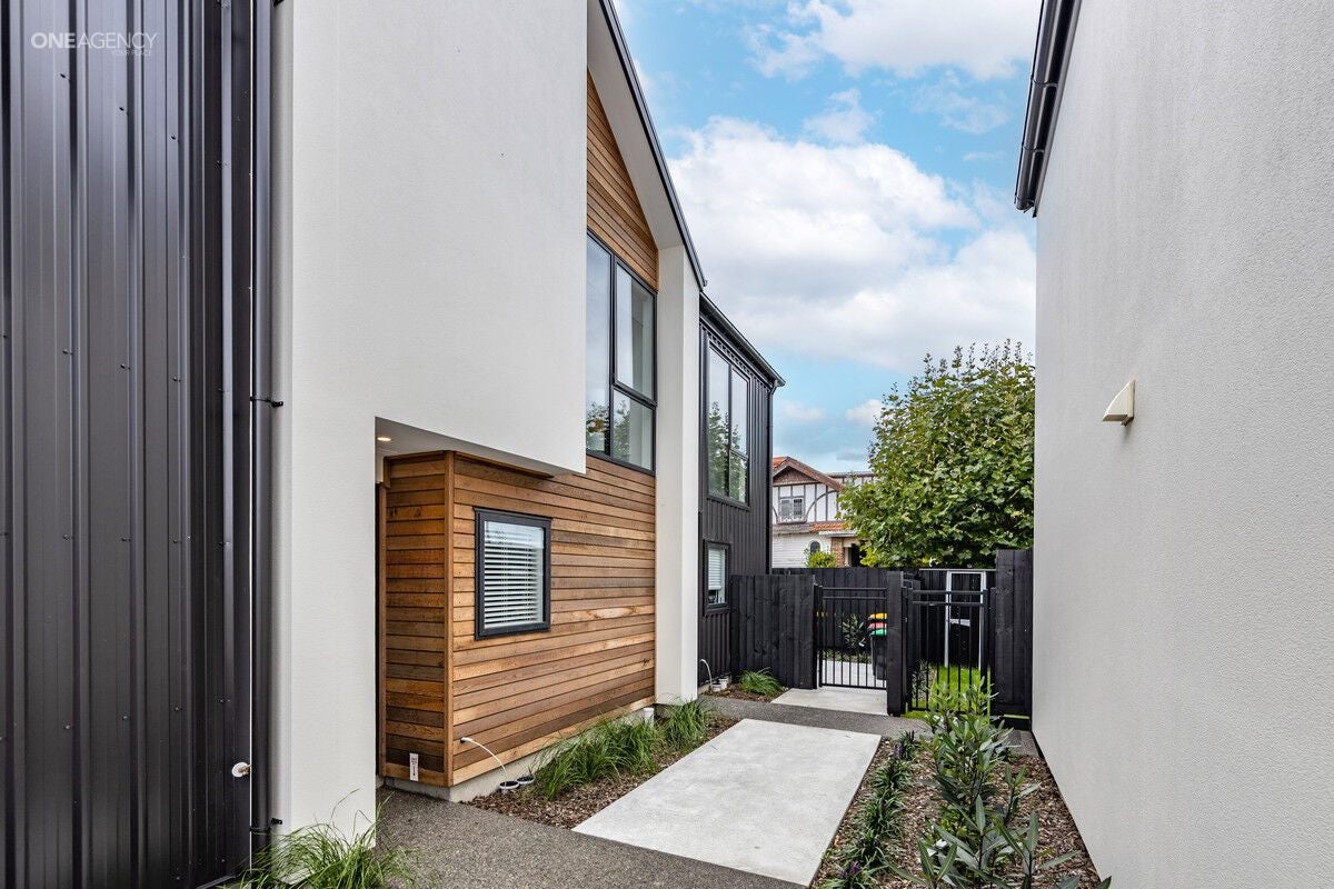 11/27 New Brighton Road, Shirley, Christchurch - Carousel 14