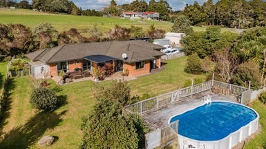 122 Waikuku Road, Waimate North, Kaikohe - Carousel 1