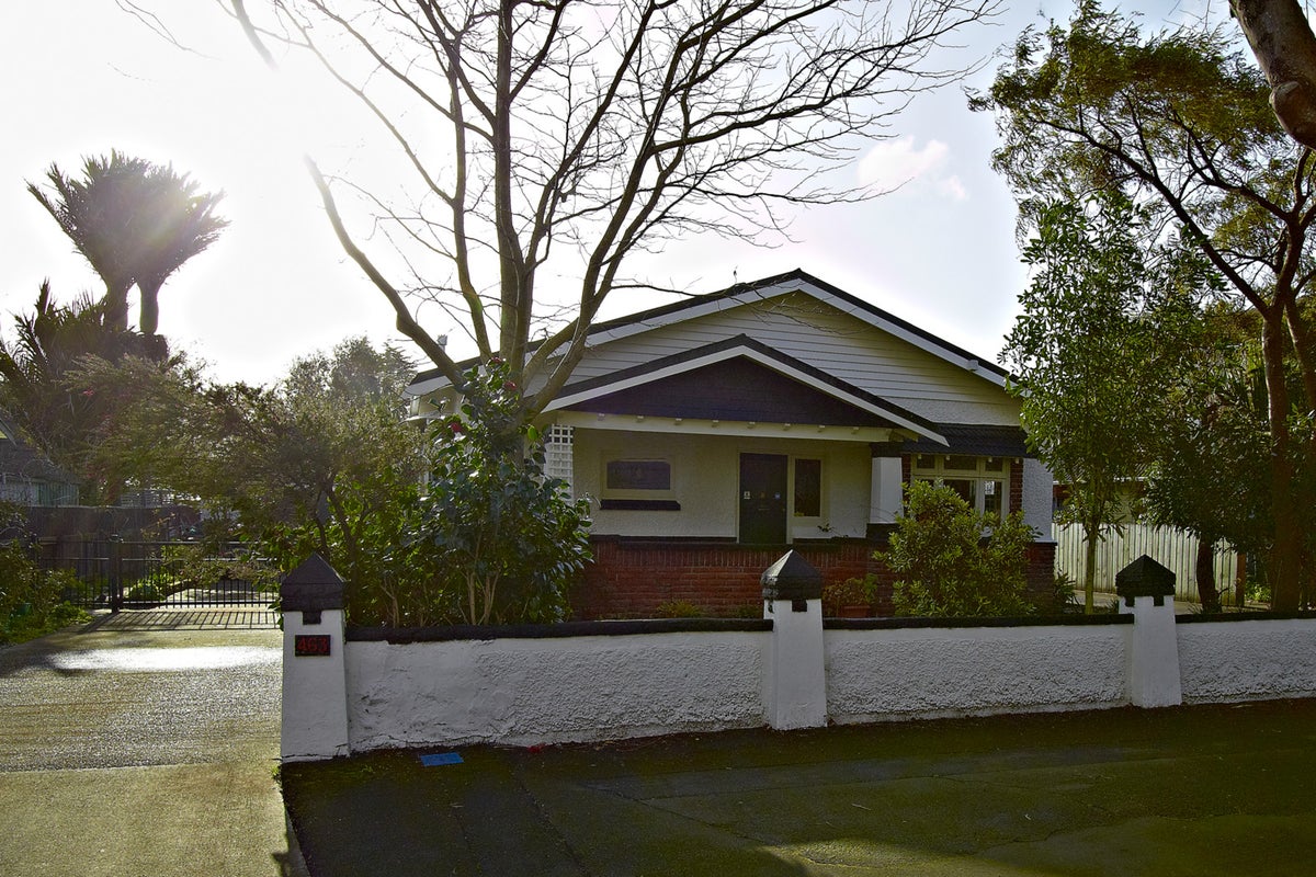 463 College Street, Hokowhitu, Palmerston North - Carousel 2