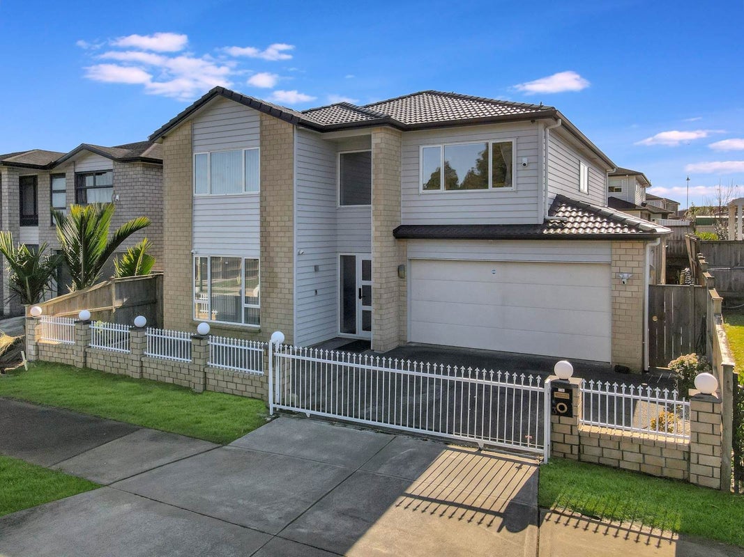 3 Hughs Way, Flat Bush, Auckland - Carousel 1