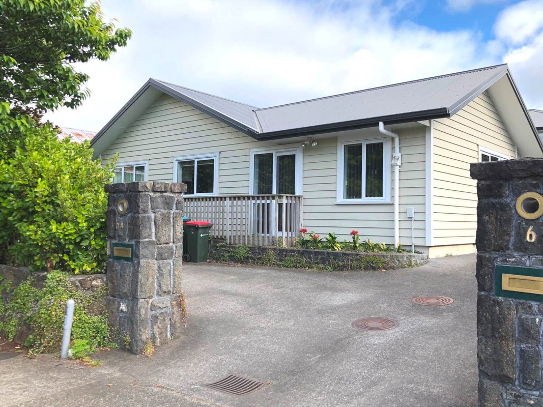 6 Stokes Road, Mount Eden, Auckland - Carousel 2