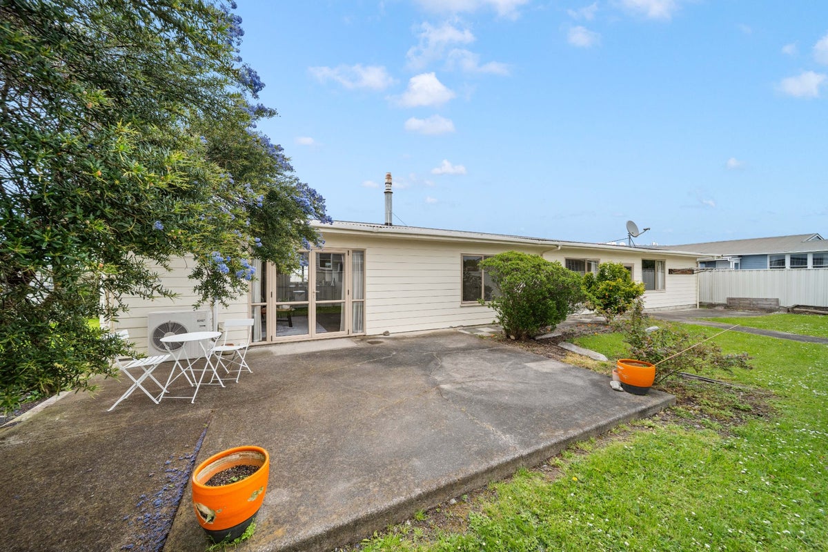 10 George Street, Solway, Masterton - Carousel 1