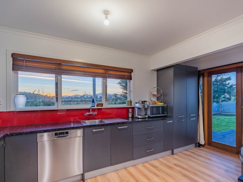 67 Rata Road, Raumati Beach, Paraparaumu - Carousel 2