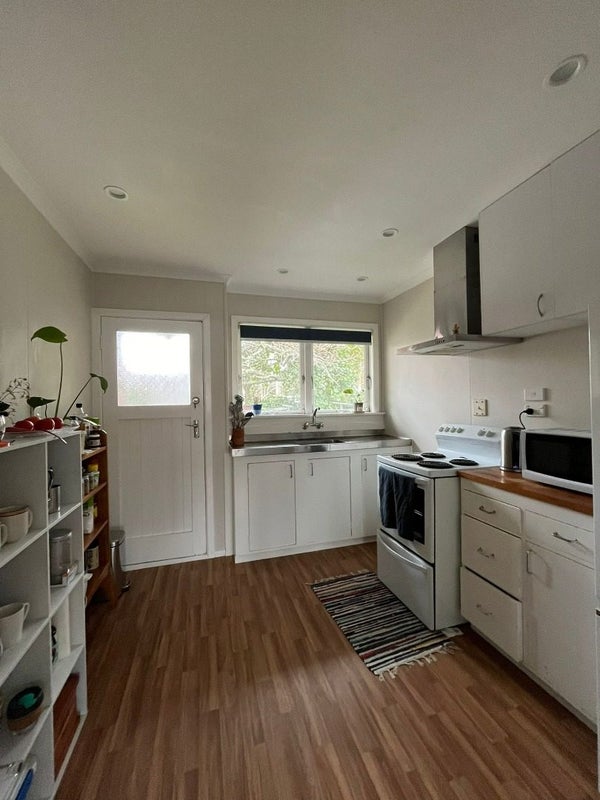 5/3 TAWAI ST, TRENTHAM, UPPER HUTT - Carousel 2