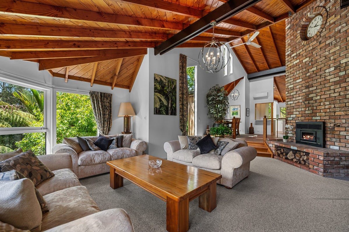 54 Ridge Road, Lucas Heights, Auckland - Carousel 2