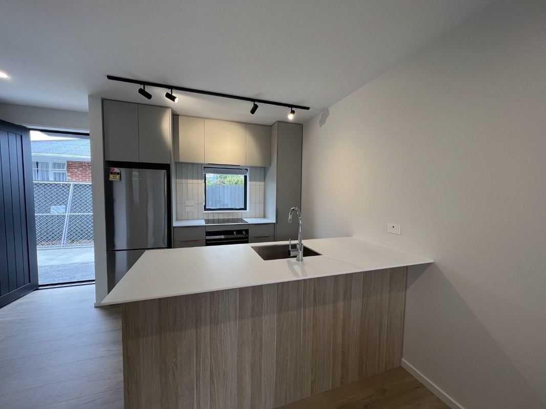 2/20 Bewdley Street, Spreydon, Christchurch - Carousel 2