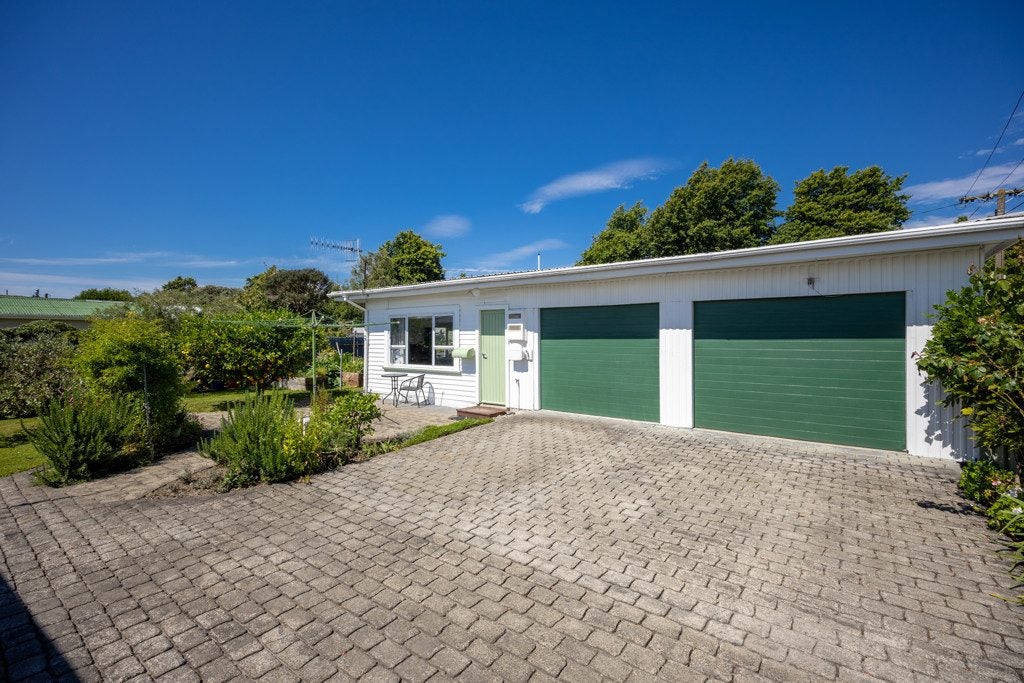 9 Black Street, Stoke, Nelson - Carousel 2