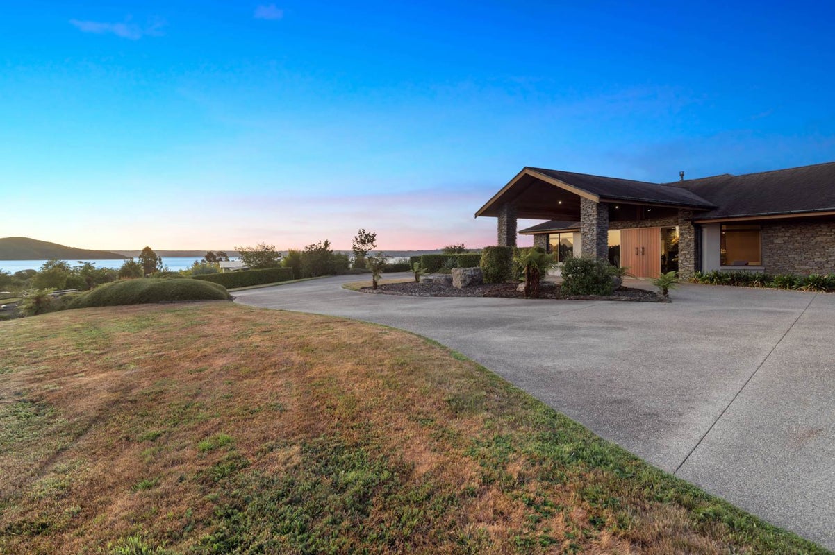 20 Glenroy Place, Tikitere, Rotorua - Carousel 2