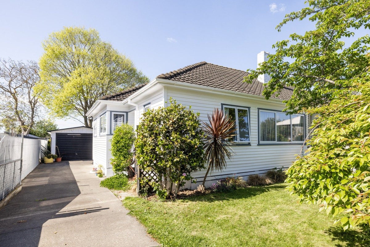 705 Kowhai Street, Mahora, Hastings - Carousel 1