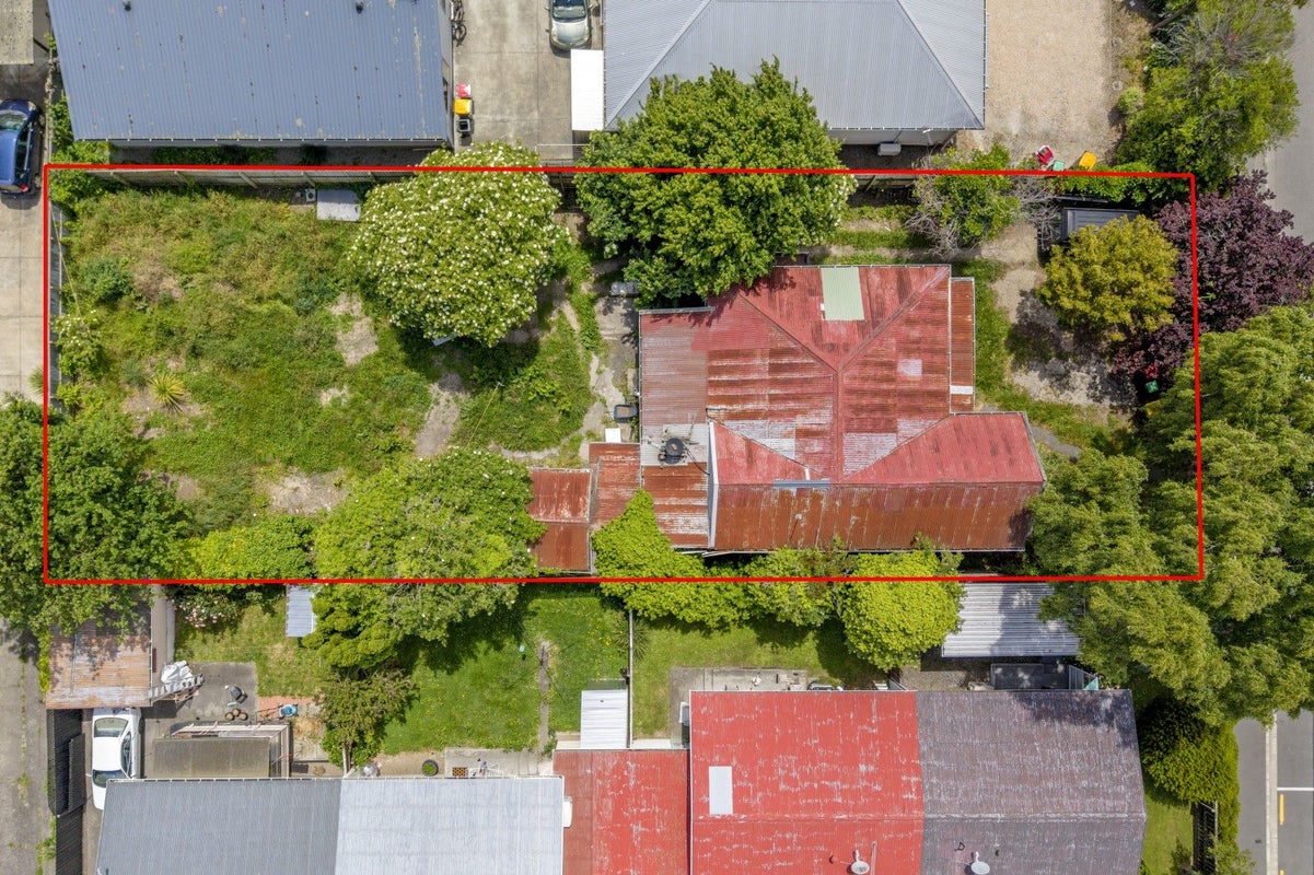 137 Clarence Street, Riccarton, Christchurch - Carousel 1