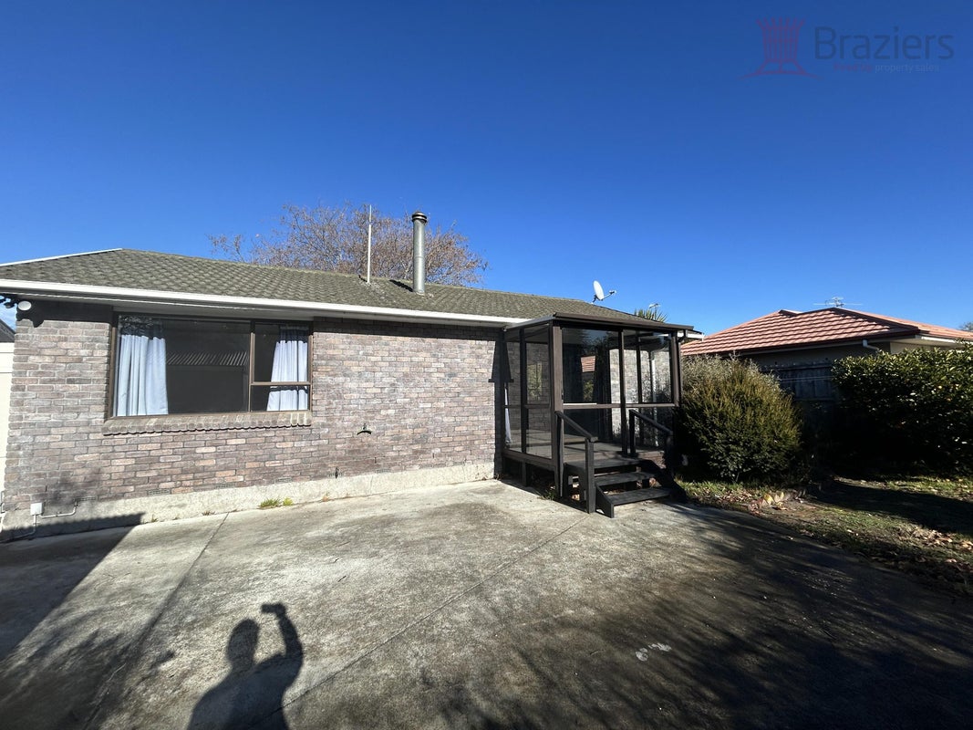 2/74 Marriotts Road, North New Brighton, Christchurch - Carousel 1