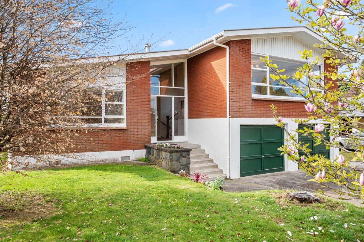 55 Hillcrest Avenue, Hillcrest, Rotorua - Carousel 21