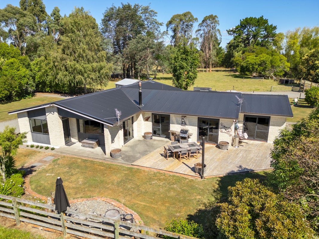 161 Upper Manaia Road, Upper Plain, Masterton - Carousel 2